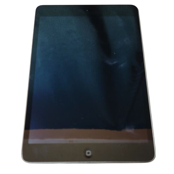 Apple iPad Mini 2 16 GB A1489 Read Description! - Picture 1 of 8